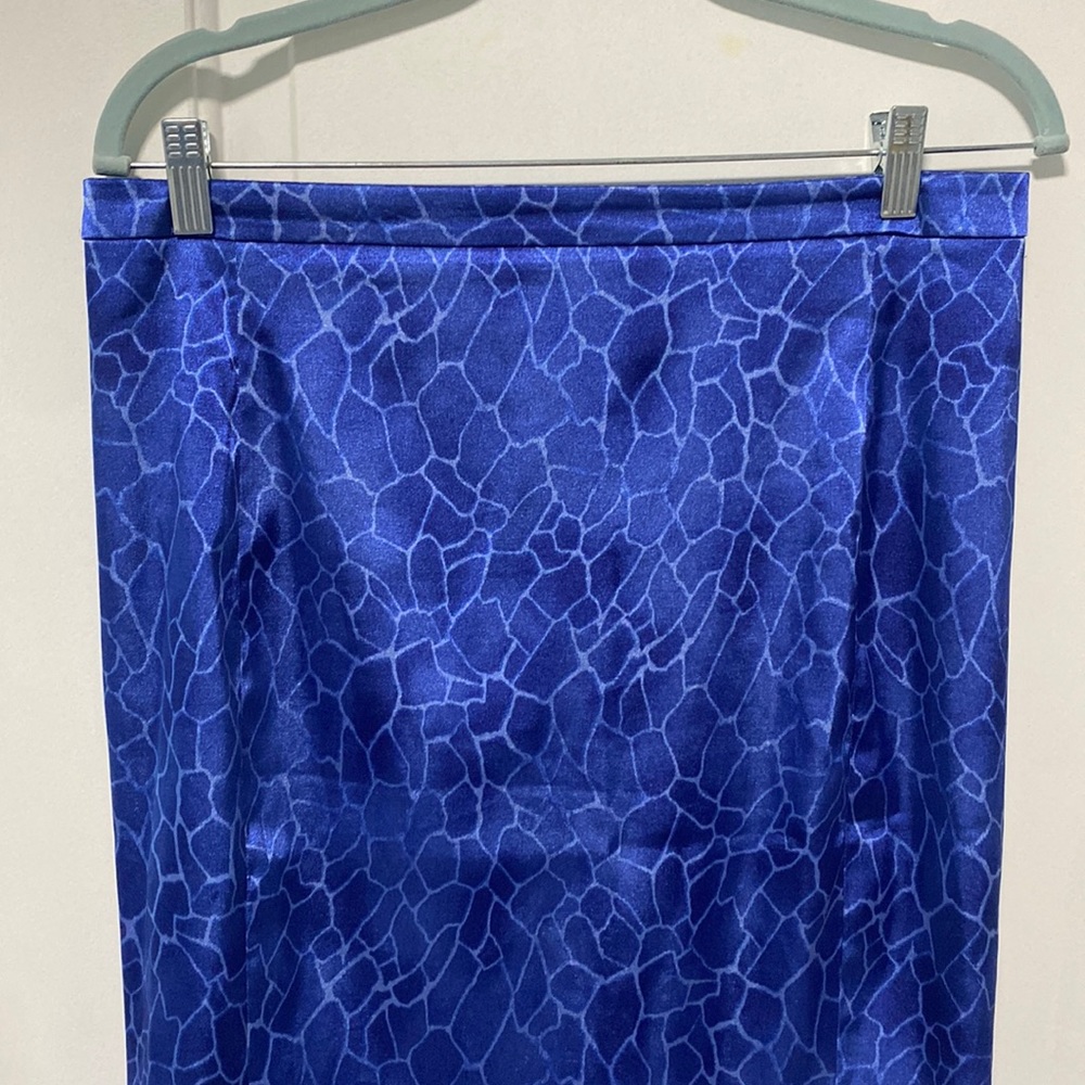 Guess blue skirt size US 10